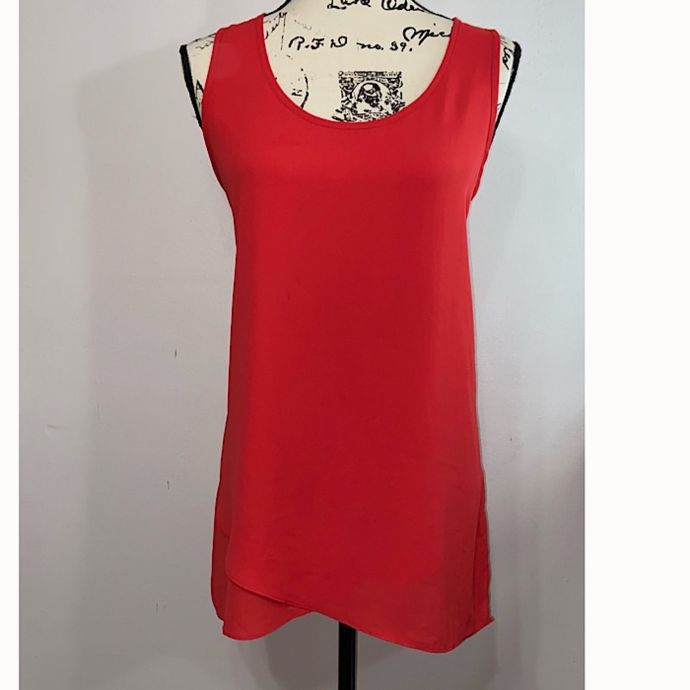 ✨ Pleione Sleeveless Blouse – Effortless Flowy Beauty ✨ - Picture 5 of 13